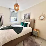 Appartamento Le Ernest - Parking Et Jardin Privé, Climatisation Et Piscine